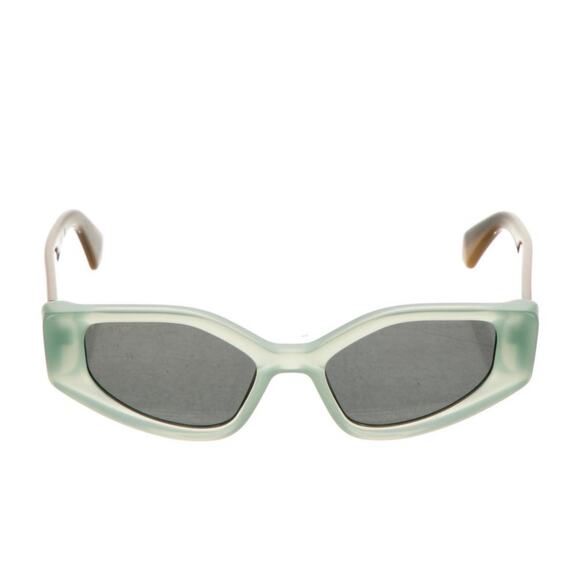 2 ITEM BUNDLE - OFF WHITE SUNGLASSES - UMBRO SOCCER JERSEY - XL - Picture 7 of 17